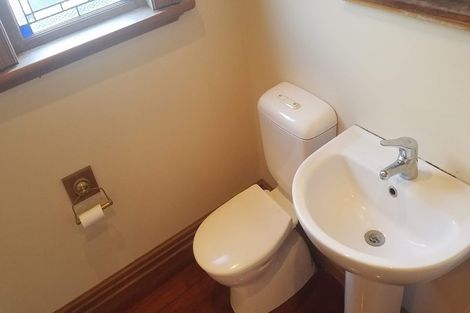 Photo of property in 138 Russell Terrace, Berhampore, Wellington, 6023