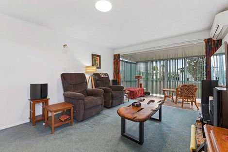 Photo of property in 22 Chartwell Drive, Tokoroa, 3420