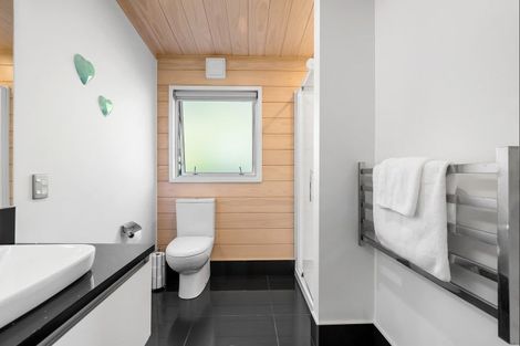 Photo of property in 12 Kittyhawk Drive, Kinloch, Taupo, 3377