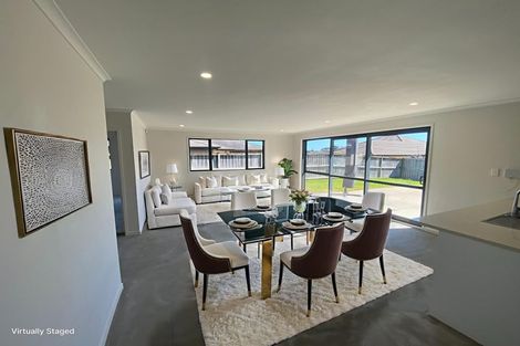 Photo of property in 13 Glennron Lane, Waiuku, 2123