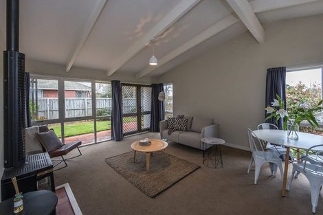 Photo of property in 1/59 Maidstone Road, Ilam, Christchurch, 8041