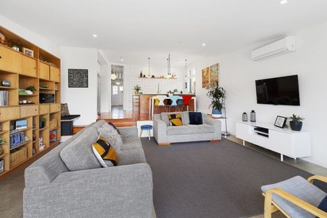 Photo of property in 60 Lonsdale Crescent, Rongotai, Wellington, 6022