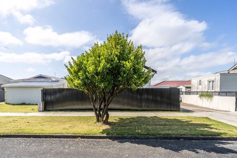 Photo of property in 222 Bowmont Street, Georgetown, Invercargill, 9812