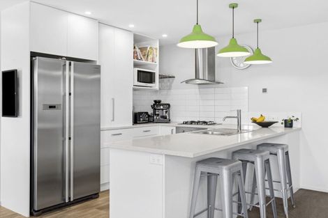 Photo of property in 33 Sherwin Avenue, Albert Town, Wanaka, 9305