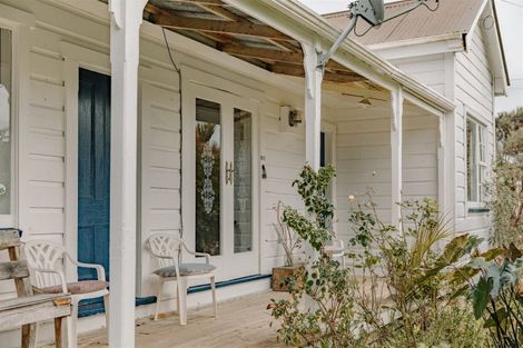 Photo of property in 60 Waverley Street, Karamea, 7893