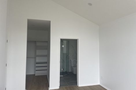 Photo of property in 21 Paparahi Place, Wainui, Silverdale, 0992