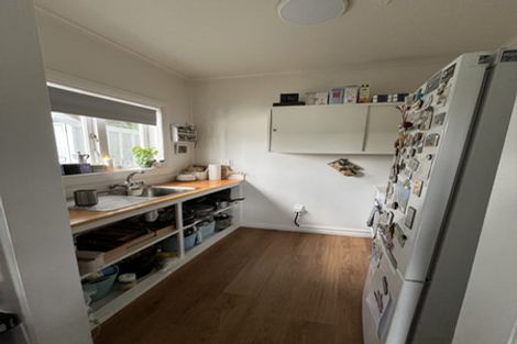 Photo of property in 2 Harland Street, Brooklyn, Wellington, 6021