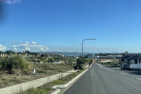 Photo of property in 16 Hapukupuku Avenue, Beachlands, Auckland, 2018