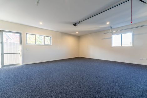 Photo of property in 20c Beach Road, Castor Bay, Auckland, 0620