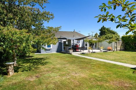 Photo of property in 30 Signal Street, Marton, 4710