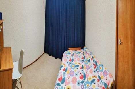 Photo of property in 33a Bauchop Road, Waterloo, Lower Hutt, 5011