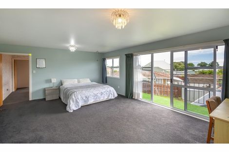 Photo of property in 32 Gould Crescent, Woolston, Christchurch, 8023