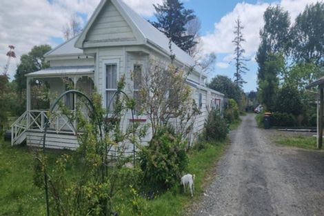 Photo of property in 24 Tourist Road, Clevedon, Papakura, 2582