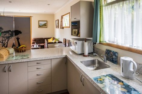 Photo of property in 4a Nikau Street, Eastbourne, Lower Hutt, 5013