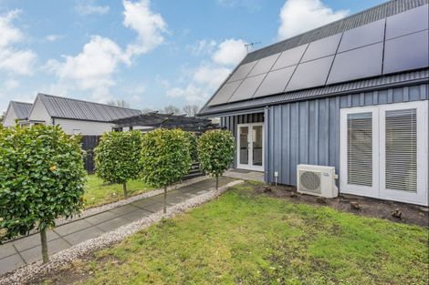 Photo of property in 1/10 Tisch Place, Belfast, Christchurch, 8051