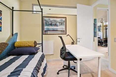 Photo of property in Ocean Breeze Apts, 19107/87 Clyde Road, Browns Bay, Auckland, 0630