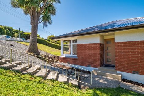 Photo of property in 19 Seaview Terrace, Kew, Dunedin, 9012