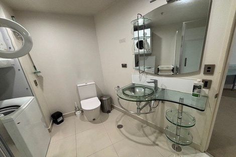 Photo of property in The Quay, 5/332b2 Lambton Quay, Wellington Central, Wellington, 6011