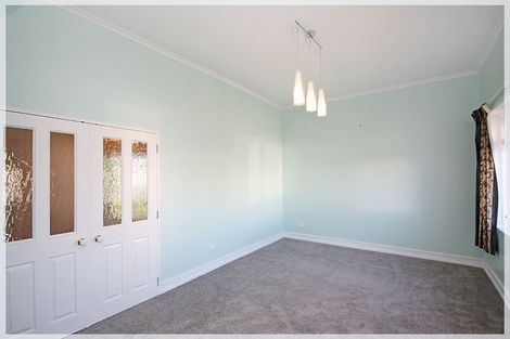 Photo of property in 3 Cook Street, Foxton, 4814