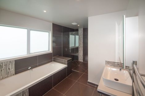 Photo of property in 107a Ironside Road, Johnsonville, Wellington, 6037