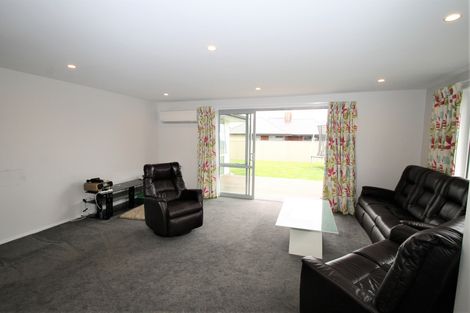 Photo of property in 6 Roblyn Place, Mosgiel, 9024