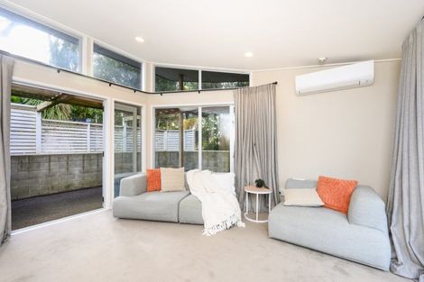 Photo of property in 196 Victoria Avenue, Hokowhitu, Palmerston North, 4410