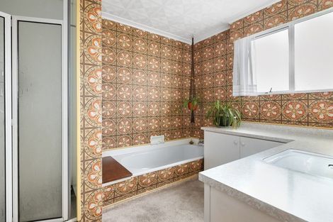 Photo of property in 79 Centennial Avenue, Helensburgh, Dunedin, 9010