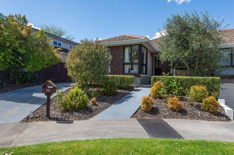 Photo of property in 1/18 Rembrandt Place, Burnside, Christchurch, 8053