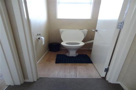 Photo of property in 2/5 Rutherford Street, Woolston, Christchurch, 8023