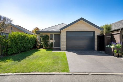 Photo of property in 23 Famille Close, Yaldhurst, Christchurch, 8042