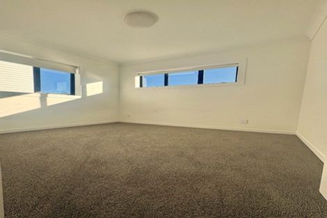 Photo of property in 40a Kervil Avenue, Te Atatu Peninsula, Auckland, 0610