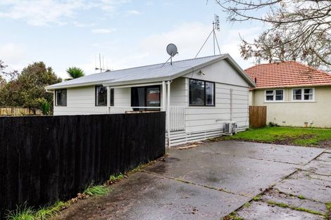 Photo of property in 79 Fairfield Road, Fairfield, Hamilton, 3214
