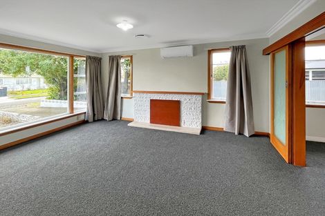 Photo of property in 4 Moray Place, Highbury, Palmerston North, 4412