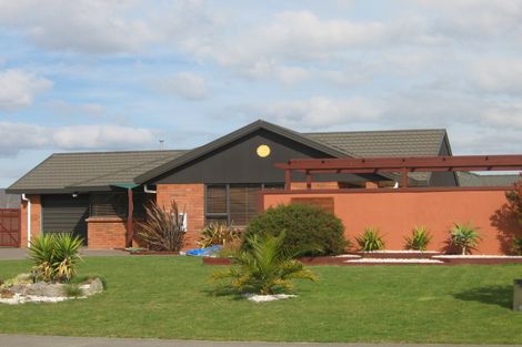 Photo of property in 9 Mccahon Drive, Pukehangi, Rotorua, 3015