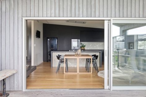 Photo of property in 1025b Papamoa Beach Road, Papamoa Beach, 3118