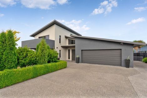 Photo of property in 8 Kibblewhite Road, Masterton, 5810