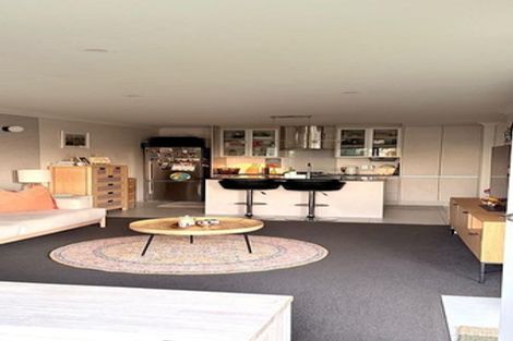 Photo of property in 25 Bejoy Rise, East Tamaki Heights, Auckland, 2016