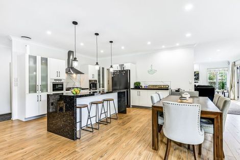 Photo of property in 43 The Esplanade, Huntington, Hamilton, 3210