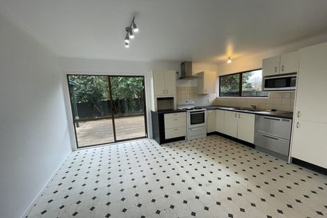 Photo of property in 2 Fairdale Avenue, Red Hill, Papakura, 2110