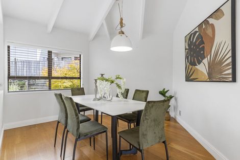 Photo of property in 55 Seaton Road, Murrays Bay, Auckland, 0630