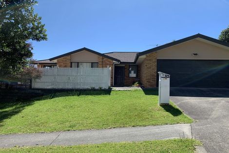 Photo of property in 10 Nimstedt Avenue, Oteha, Auckland, 0632