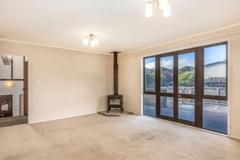 Photo of property in 122 Discovery Drive, Whitby, Porirua, 5024