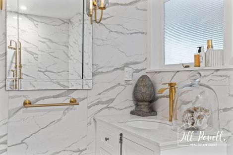 Photo of property in 2 Bickerstaffe Road, Maungaturoto, 0520