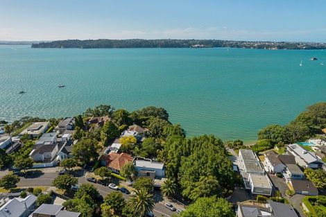 Photo of property in 1 Marine Parade, Herne Bay, Auckland, 1011