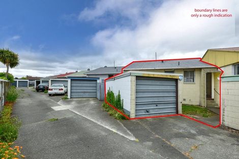 Photo of property in 2/72 Springs Road, Hornby, Christchurch, 8042