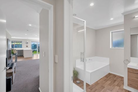 Photo of property in 41 Tara Crescent, Woodend, 7610