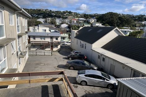 Photo of property in Milford Court Flats, 14/515 Adelaide Road, Berhampore, Wellington, 6023