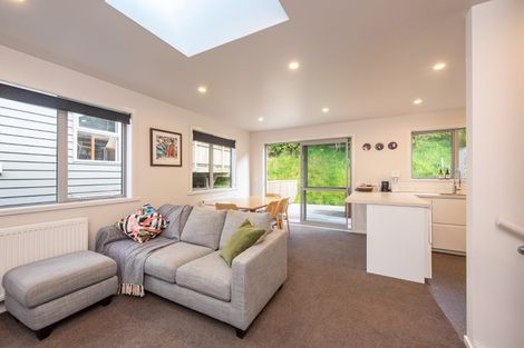 Photo of property in 14b Rarangi Way, Owhiro Bay, Wellington, 6023