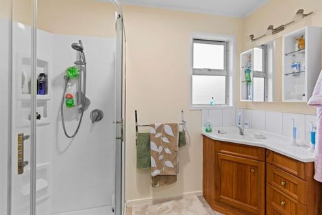 Photo of property in 22 Shelton Place, Feilding, 4702