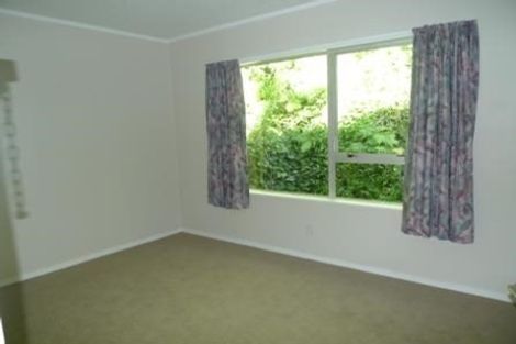 Photo of property in 167b Newlands Road, Newlands, Wellington, 6037